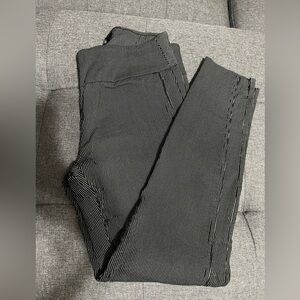 MOVING SALE! New York & Company ankle pants